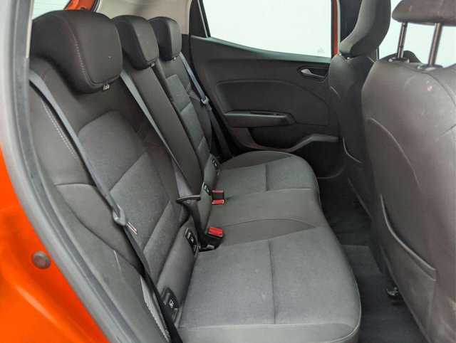 USED 2023 23 RENAULT CLIO 1.6 Clio Evolution E-Tech HEV Auto 5dr CLICK+COLLECT / HOME DELIVERY