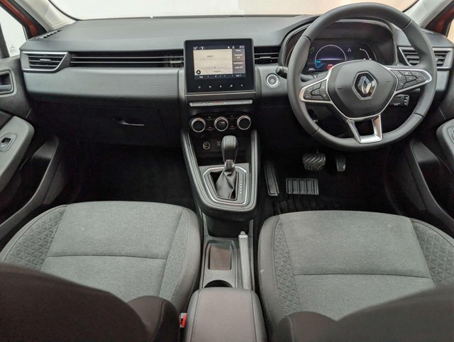 USED 2023 23 RENAULT CLIO 1.6 Clio Evolution E-Tech HEV Auto 5dr CLICK+COLLECT / HOME DELIVERY
