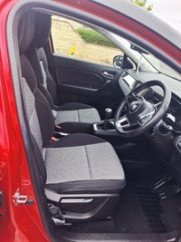 USED 2022 22 RENAULT CAPTUR 1.0 TCe Limited SUV 5dr Petrol Manual Euro 6 (s/s) (90 ps) MOT MAY 27 - NEW SERVICE