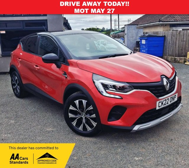 View our RENAULT CAPTUR