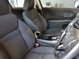 USED 2019 68 HONDA HR-V 1.6 i-DTEC SE SUV 5dr Diesel Manual Euro 6 (s/s) (120 ps) FULL SERVICE HISTORY + SATELLITE NAVIGATION + BLUETOOTH PHONE CONNECTIVITY + REAR VIEW CAMERA + TOUCH SCREEN MEDIA DISPLAY + LANE ASSIST + CRUISE CONTROL + FRONT AND REAR PARKING SENSORS + DUAL ZONE CLIMATE CONTROLLED AIRCONDITIONING + AUTO HOLD HILL START ASSISTANCE + LED DAY TIME RUNNING LIGHTS + LEATHER MULTI FUNCTION STEERING WHEEL + VOICE COMMAND + DAB DIGITAL RADIO + ECO STOP/START SYSTEM  + ROOF SPOILER + ELECTRIC HEATED DOOR MIRRORS + AUTOMATIC WIPERS WITH RAIN SENSORS + ELECTRIC WINDOWS