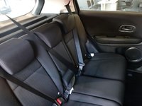 USED 2019 68 HONDA HR-V 1.6 i-DTEC SE SUV 5dr Diesel Manual Euro 6 (s/s) (120 ps) FULL SERVICE HISTORY + SATELLITE NAVIGATION + BLUETOOTH PHONE CONNECTIVITY + REAR VIEW CAMERA + TOUCH SCREEN MEDIA DISPLAY + LANE ASSIST + CRUISE CONTROL + FRONT AND REAR PARKING SENSORS + DUAL ZONE CLIMATE CONTROLLED AIRCONDITIONING + AUTO HOLD HILL START ASSISTANCE + LED DAY TIME RUNNING LIGHTS + LEATHER MULTI FUNCTION STEERING WHEEL + VOICE COMMAND + DAB DIGITAL RADIO + ECO STOP/START SYSTEM  + ROOF SPOILER + ELECTRIC HEATED DOOR MIRRORS + AUTOMATIC WIPERS WITH RAIN SENSORS + ELECTRIC WINDOWS