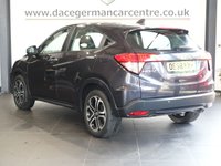 USED 2019 68 HONDA HR-V 1.6 i-DTEC SE SUV 5dr Diesel Manual Euro 6 (s/s) (120 ps) FULL SERVICE HISTORY + SATELLITE NAVIGATION + BLUETOOTH PHONE CONNECTIVITY + REAR VIEW CAMERA + TOUCH SCREEN MEDIA DISPLAY + LANE ASSIST + CRUISE CONTROL + FRONT AND REAR PARKING SENSORS + DUAL ZONE CLIMATE CONTROLLED AIRCONDITIONING + AUTO HOLD HILL START ASSISTANCE + LED DAY TIME RUNNING LIGHTS + LEATHER MULTI FUNCTION STEERING WHEEL + VOICE COMMAND + DAB DIGITAL RADIO + ECO STOP/START SYSTEM  + ROOF SPOILER + ELECTRIC HEATED DOOR MIRRORS + AUTOMATIC WIPERS WITH RAIN SENSORS + ELECTRIC WINDOWS