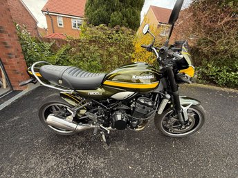 View our KAWASAKI Z900 RS