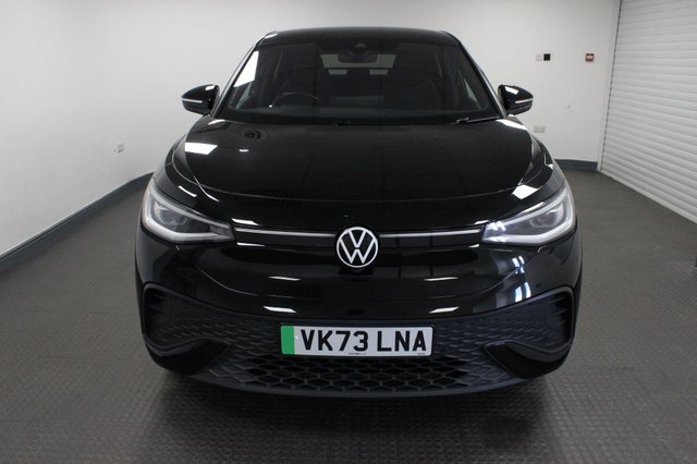 View our VOLKSWAGEN ID.5