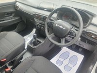 USED 2023 23 DACIA SANDERO STEPWAY 1.0 TCe Essential Hatchback 5dr Petrol Manual Euro 6 (s/s) (90 ps) TWO KEYS - ONE OWNER.