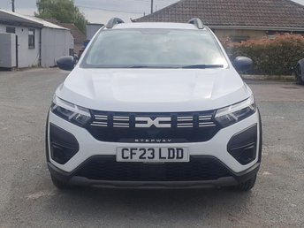 View our DACIA SANDERO STEPWAY