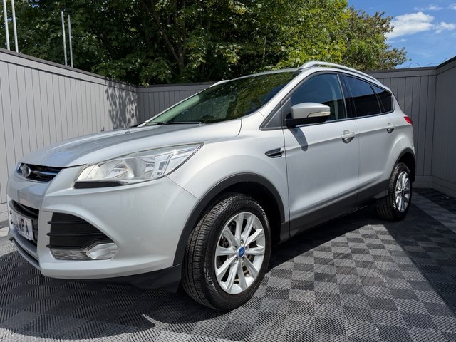 View our FORD KUGA