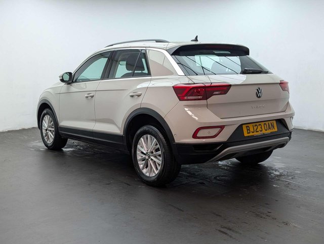 USED 2023 23 VOLKSWAGEN T-ROC 1.0 T-Roc Life TSI 5dr CLICK+COLLECT / HOME DELIVERY