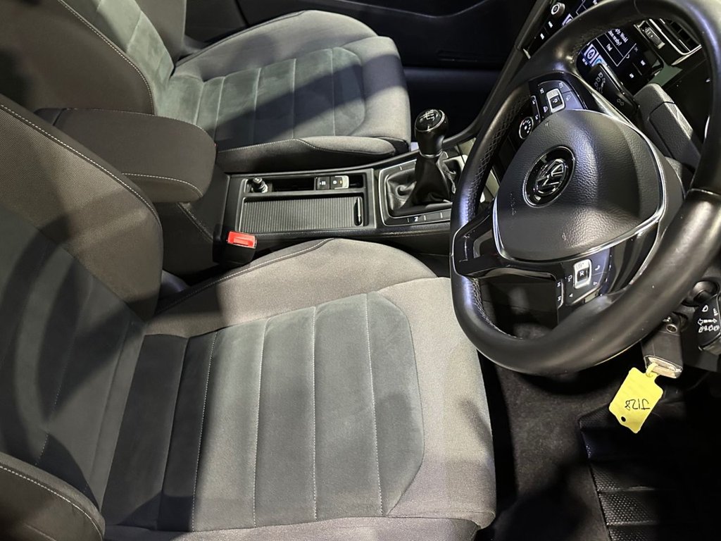 USED 2018 18 VOLKSWAGEN GOLF 1.6 TDI GT Hatchback 5dr Diesel Manual Euro 6 (s/s) (115 ps) 