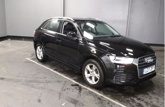 View our AUDI Q3