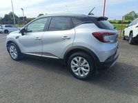 USED 2021 RENAULT CAPTUR 1.5 Blue dCi Iconic SUV 5dr Diesel Manual Euro 6 (s/s) (95 ps) 