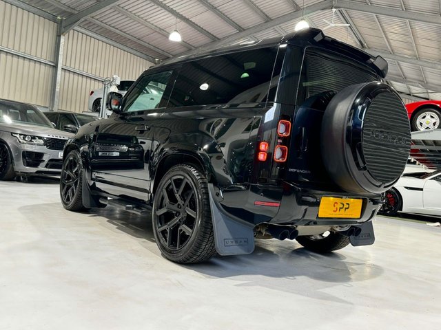 View our LAND ROVER DEFENDER