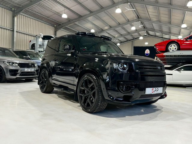 View our LAND ROVER DEFENDER