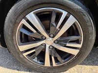 USED 2017 67 PEUGEOT 3008 1.2 PureTech Allure SUV 5dr Petrol Manual Euro 6 (s/s) (130 ps) Full Service History