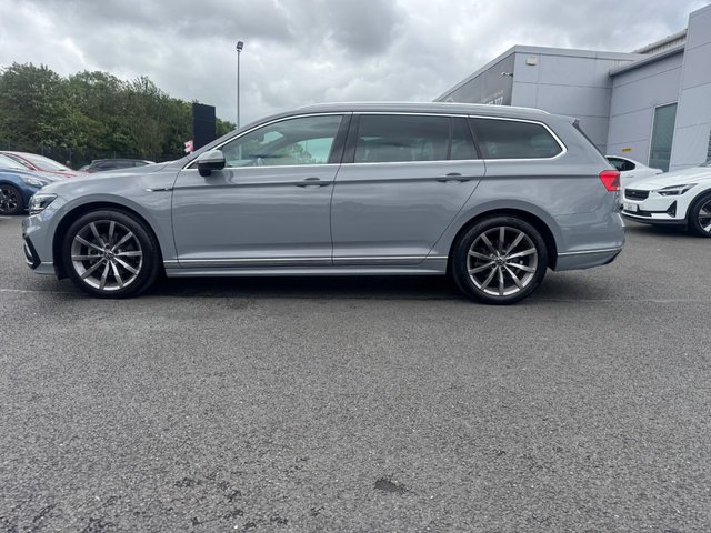 View our VOLKSWAGEN PASSAT