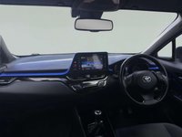 USED 2017 67 TOYOTA C-HR 1.2 VVT-i Dynamic SUV 5dr Petrol Manual Euro 6 (s/s) (115 ps) 