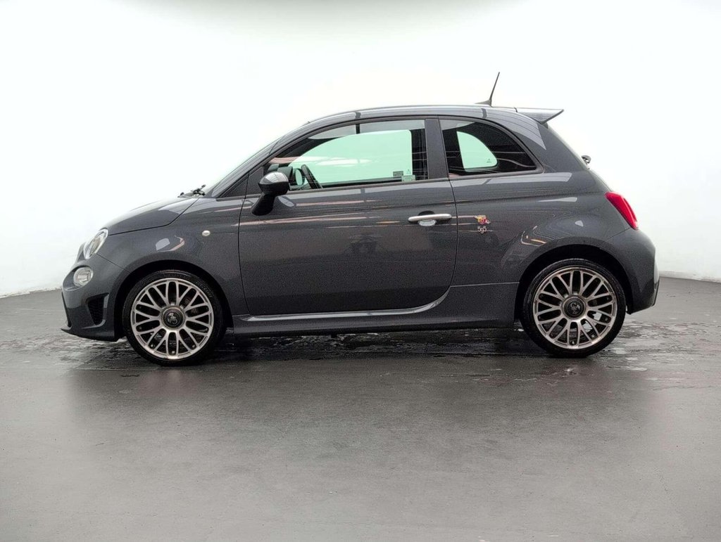 Used 2017 17 ABARTH 595 1.4 595 3dr CLICK+COLLECT / HOME DELIVERY