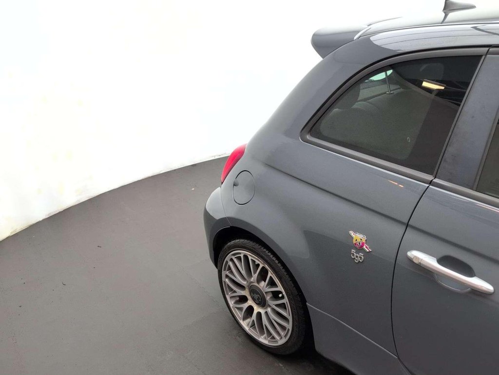 Used 2017 17 ABARTH 595 1.4 595 3dr CLICK+COLLECT / HOME DELIVERY