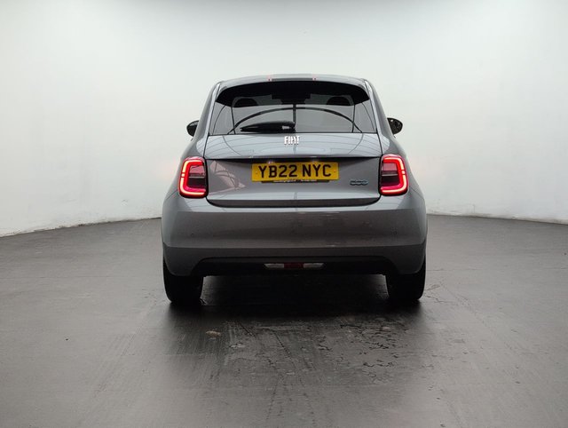USED 2022 22 FIAT 500E 500e Icon 3dr CLICK+COLLECT / HOME DELIVERY