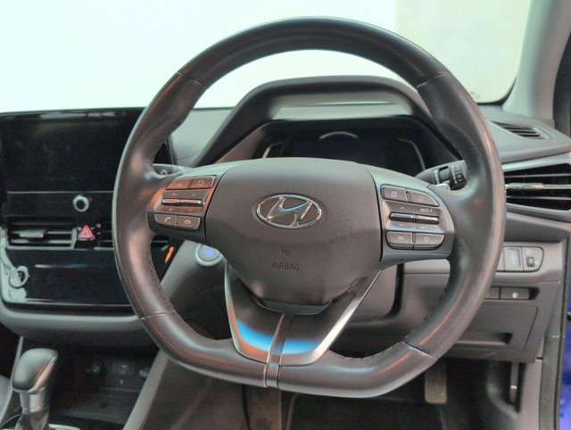 USED 2020 70 HYUNDAI IONIQ 1.6 IONIQ Premium FHEV Semi-Auto 5dr CLICK+COLLECT / HOME DELIVERY