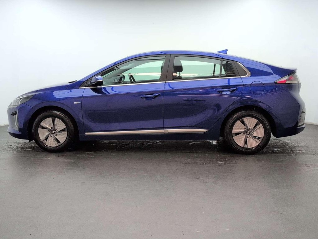 Used 2020 70 HYUNDAI IONIQ 1.6 IONIQ Premium FHEV Semi-Auto 5dr CLICK+COLLECT / HOME DELIVERY