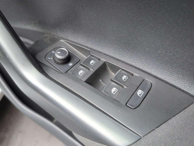 USED 2019 19 VOLKSWAGEN POLO 1.6 Polo SEL TDI 5dr CLICK+COLLECT / HOME DELIVERY