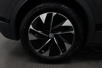USED 2024 74 VOLKSWAGEN ID.4 Pro 77kWh Match Auto 5dr ONE PRIVATE OWNER, SAT-NAV