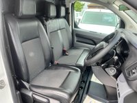 USED 2021 21 VAUXHALL VIVARO 1.5 Turbo D 2900 Dynamic L2 H1 Euro 6 (s/s) 6dr SERVICED @ 10 20 30 40 49 k