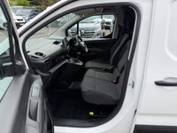 USED 2022 22 VAUXHALL COMBO 1.5 Turbo D 2300 Sportive Panel Van 6dr Diesel Manual L2 H1 Euro 6 (100 ps) 1 OWNER ONLY 13K MILES TOUCH SCREEN MEDIA 3 SEATER COMES MOT 1 YEAR AND SERVICE