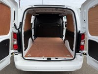USED 2022 22 VAUXHALL COMBO 1.5 Turbo D 2300 Sportive Panel Van 6dr Diesel Manual L2 H1 Euro 6 (100 ps) 1 OWNER ONLY 13K MILES TOUCH SCREEN MEDIA 3 SEATER COMES MOT 1 YEAR AND SERVICE