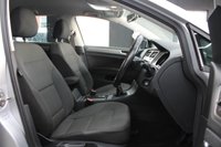 USED 2014 14 VOLKSWAGEN GOLF 1.6 TDI BlueMotion Tech SE Hatchback 5dr Diesel Manual Euro 5 (s/s) (105 ps) BLUETOOTH - CRUISE CONTROL