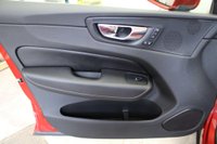 USED 2019 69 VOLVO XC60 2.0 B5 MHEV Inscription Auto AWD Euro 6 (s/s) 5dr FULL DEALER/SPECIALIST HISTORY