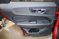 USED 2019 69 VOLVO XC60 2.0 B5 MHEV Inscription Auto AWD Euro 6 (s/s) 5dr FULL DEALER/SPECIALIST HISTORY