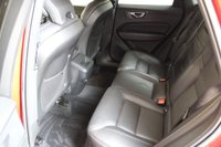 USED 2019 69 VOLVO XC60 2.0 B5 MHEV Inscription Auto AWD Euro 6 (s/s) 5dr FULL DEALER/SPECIALIST HISTORY