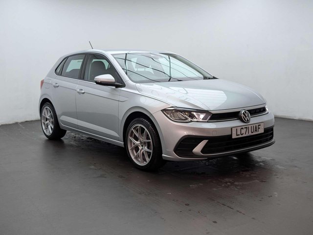 USED 2021 71 VOLKSWAGEN POLO 1.0 Polo Life TSi 5dr CLICK+COLLECT / HOME DELIVERY