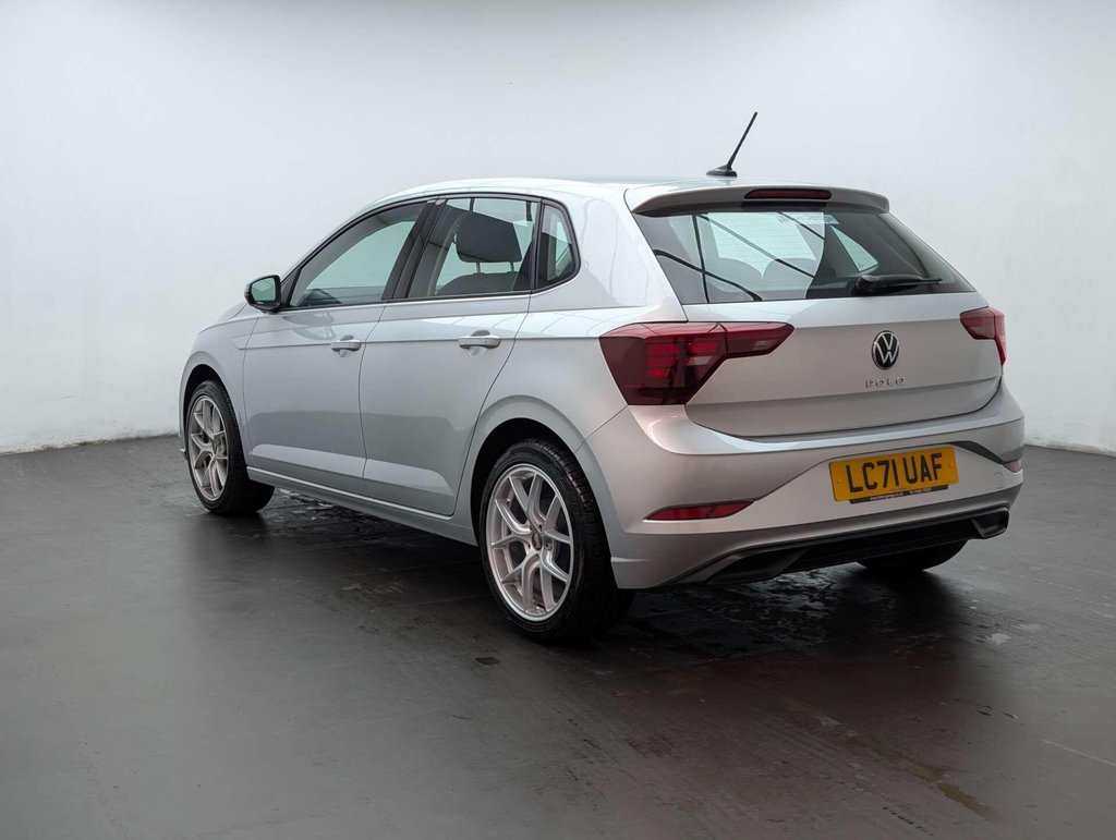 Used 2021 71 VOLKSWAGEN POLO 1.0 Polo Life TSi 5dr CLICK+COLLECT / HOME DELIVERY