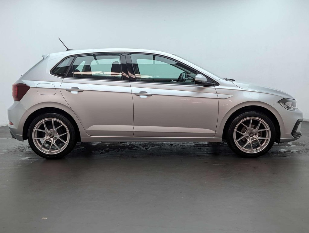 Used 2021 71 VOLKSWAGEN POLO 1.0 Polo Life TSi 5dr CLICK+COLLECT / HOME DELIVERY