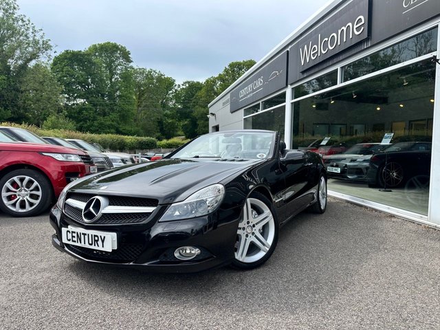 2012 12 MERCEDES-BENZ SL 3.5 SL350 Convertible 2dr Petrol 7G-Tronic (236 g/km, 315 bhp) A FINE EXAMPLE IN EVERY ASPECT