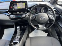 USED 2021 21 TOYOTA C-HR 1.8 VVT-h Design CVT Euro 6 (s/s) 5dr Full SH+1owner+Nav+Camera+Ulez