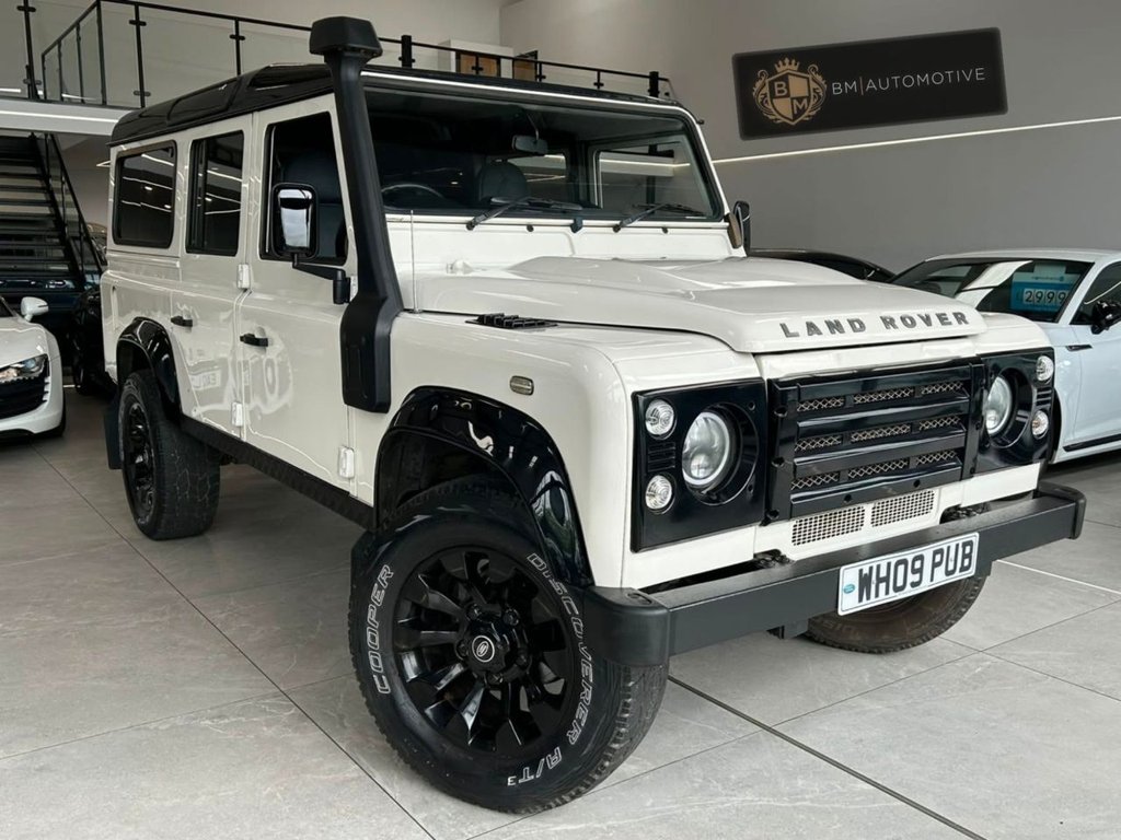 2017 LAND ROVER DEFENDER