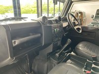 USED 2017 09 LAND ROVER DEFENDER 0.0L 