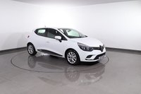 USED 2017 17 RENAULT CLIO 1.2 16V Dynamique Nav Hatchback 5dr Petrol Manual Euro 6 (75 ps) 7 stamp SERVICE HISTORY - 2 OWNERS