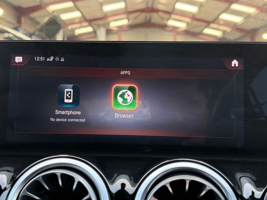 USED 2022 71 MERCEDES-BENZ EQA EQA 250 66.5kWh AMG Line SUV 5dr Electric Auto (190 ps) 5 Services|1 Owner|Camera|SatNav|Ambient Lights|