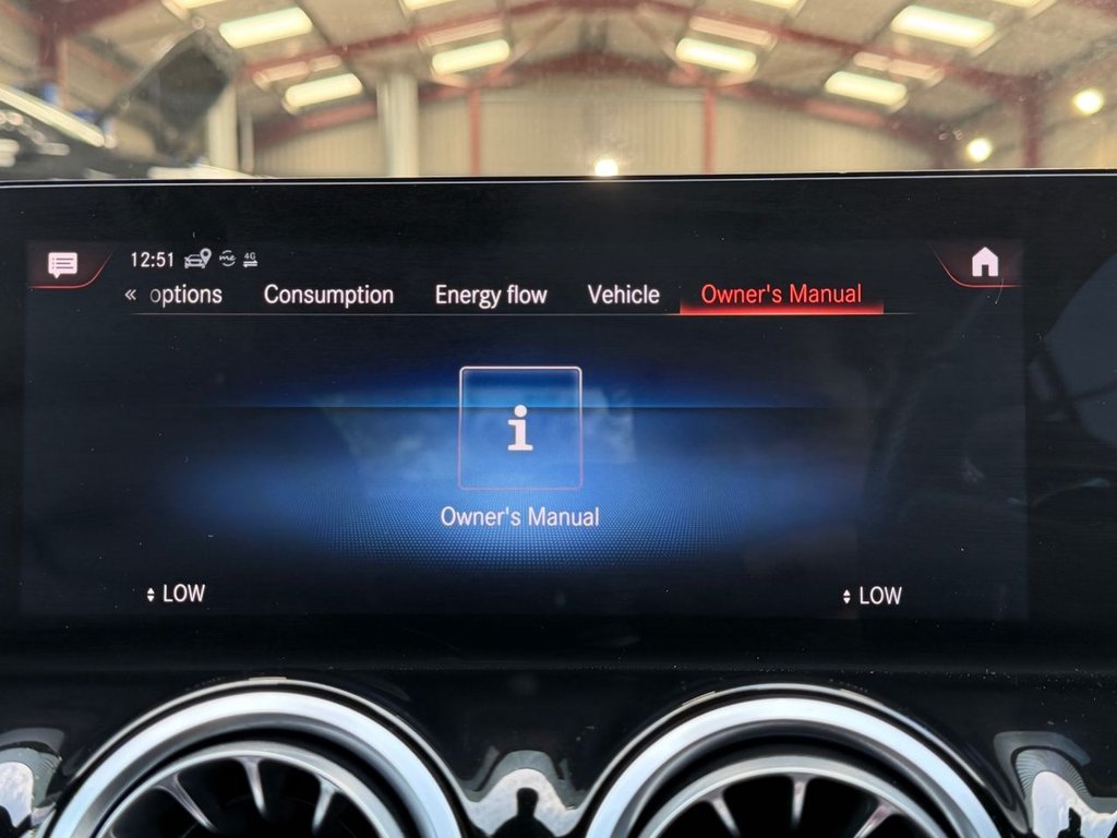 USED 2022 71 MERCEDES-BENZ EQA EQA 250 66.5kWh AMG Line SUV 5dr Electric Auto (190 ps) 5 Services|1 Owner|Camera|SatNav|Ambient Lights|