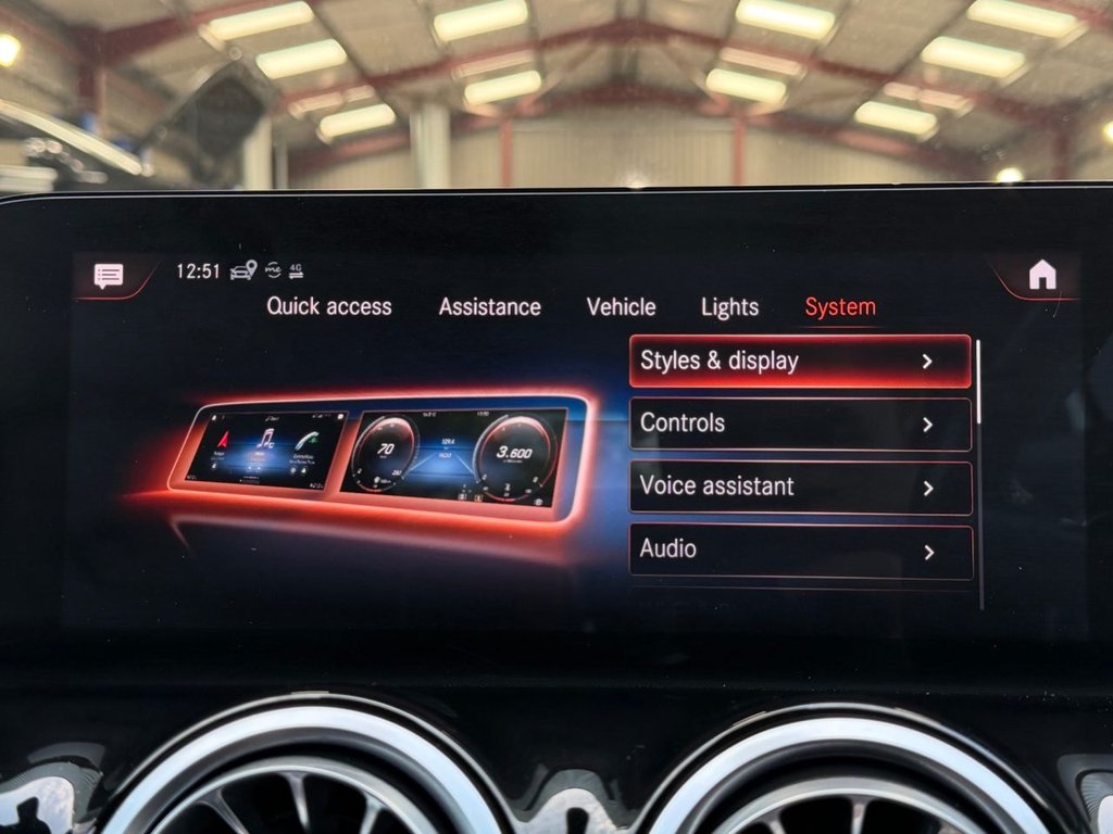 USED 2022 71 MERCEDES-BENZ EQA EQA 250 66.5kWh AMG Line SUV 5dr Electric Auto (190 ps) 5 Services|1 Owner|Camera|SatNav|Ambient Lights|