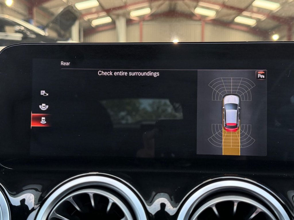 USED 2022 71 MERCEDES-BENZ EQA EQA 250 66.5kWh AMG Line SUV 5dr Electric Auto (190 ps) 5 Services|1 Owner|Camera|SatNav|Ambient Lights|