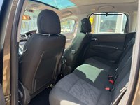 USED 2010 60 PEUGEOT 3008 1.6 HDi Exclusive SUV 5dr Diesel EGC Euro 5 (112 ps) Auto, Turbo Diesel, Pan Roof