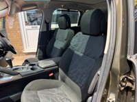 USED 2010 60 PEUGEOT 3008 1.6 HDi Exclusive SUV 5dr Diesel EGC Euro 5 (112 ps) Auto, Turbo Diesel, Pan Roof