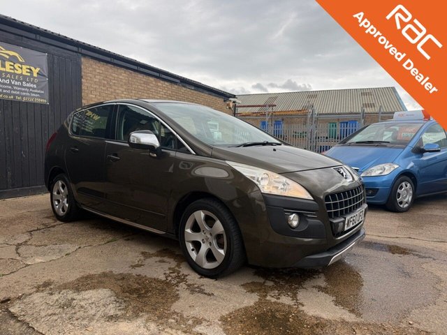 View our PEUGEOT 3008